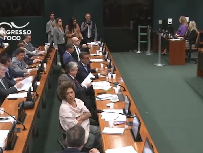 Reunião da CCJ da Câmara para discutir redução da maioridade penal. - Reprodução/Youtube