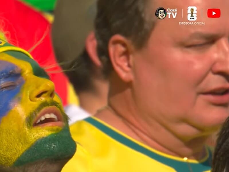 Max Russi apareceu na transmissão oficial do jogo entre Brasil e Marrocos na Copa do Mundo 2026.  - Reprodução/Casé TV