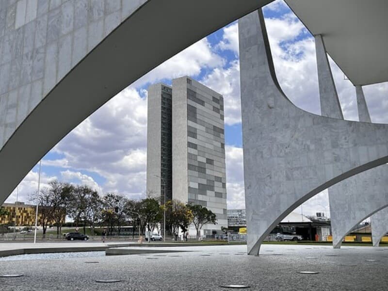 Entidades pedem resposta do Congresso a veto que retira proteção orçamentária de agências reguladoras.
 - Leonardo Sá/Agência Senado