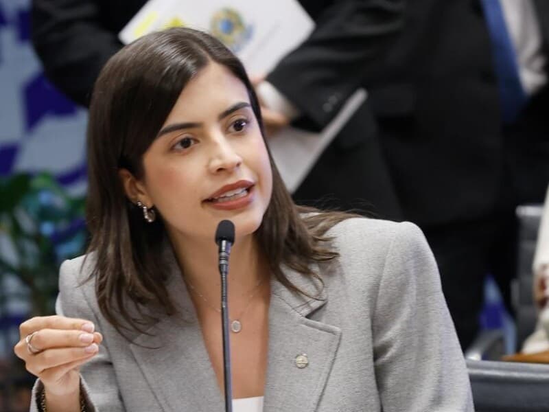 Deputada fez pequenos ajustes em relação ao texto anterior. - Marina Ramos/Câmara dos Deputados