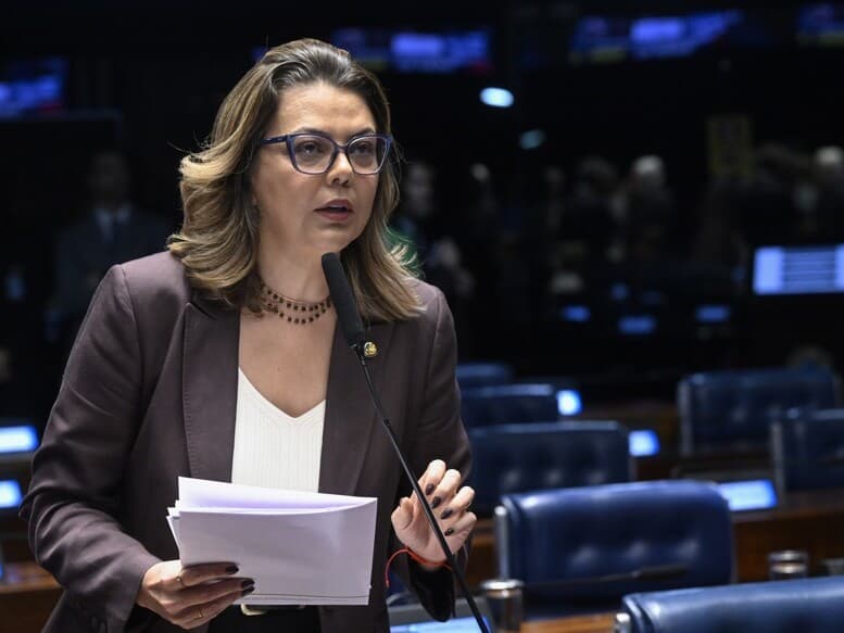 Relatora do projeto, Leila Barros defendeu a iniciativa como forma de ampliar a formação de profissionais e atletas. - Carlos Moura/Agência Senado Relatora do projeto, Leila Barros defendeu a iniciativa como forma de ampliar a formação de profissionais e atletas. - Carlos Moura/Agência Senado