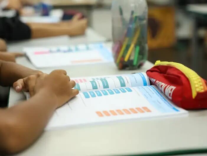 Medida busca ampliar o ensino sobre democracia, participação cidadã e funcionamento das instituições públicas. - Tomaz Silva / Agência Brasil