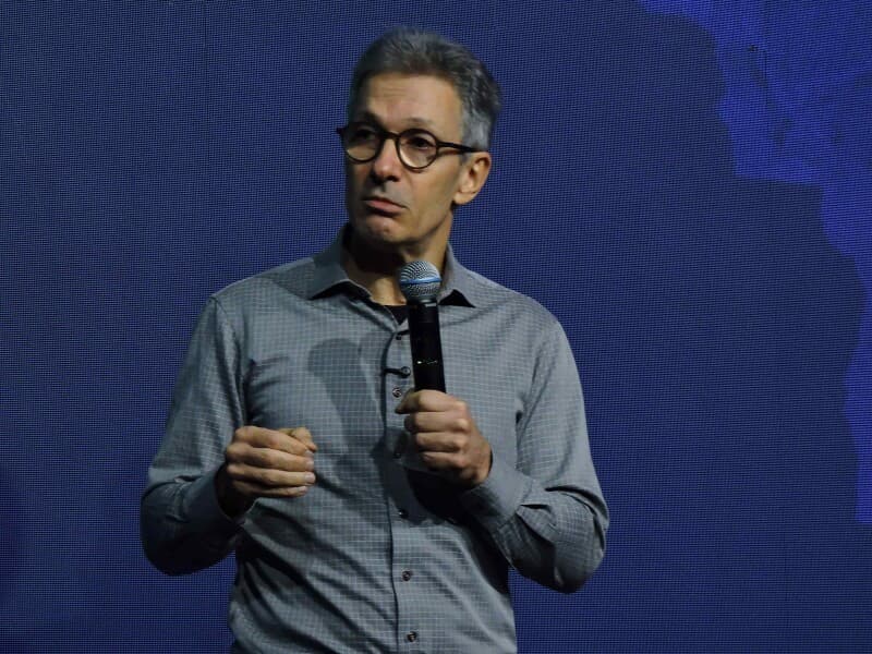 Zema promete, caso eleito, rever modelo de programas sociais. - Leandro Chemalle/Thenews2/Folhapress