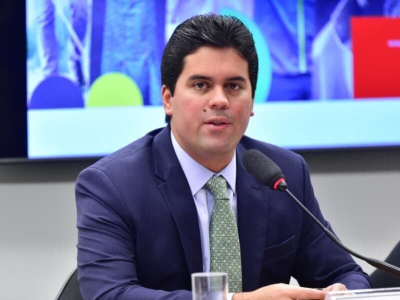 Deputado citou acidente de rope jump em São Paulo como exemplo de culpa temerária dos instrutores. - Zeca Ribeiro/Câmara dos Deputados