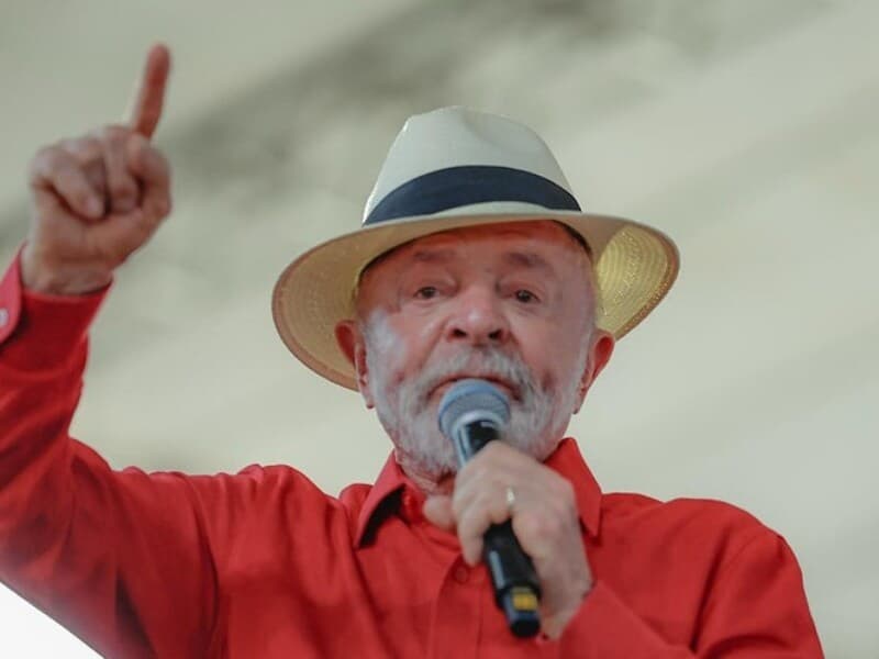 Lula chama família Bolsonaro de "traidora da Pátria" e defende soberania nacional. - Ricardo Stuckert / PR