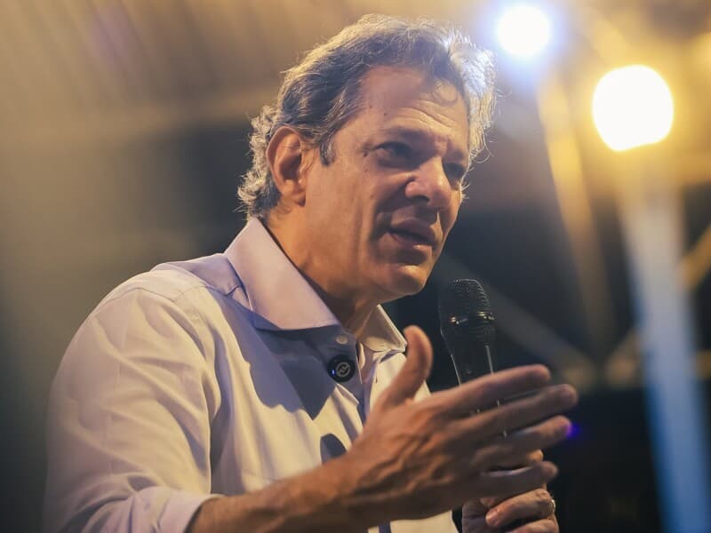 Após o tumulto, Haddad deixou a universidade sem falar com a imprensa e sob gritos de apoiadores. - Reprodução / Instagram