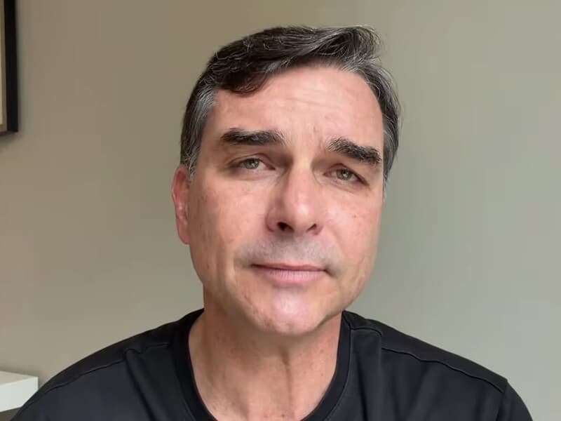 Pré-candidato à Presidência, Flávio Bolsonaro. - Reprodução/YouTube