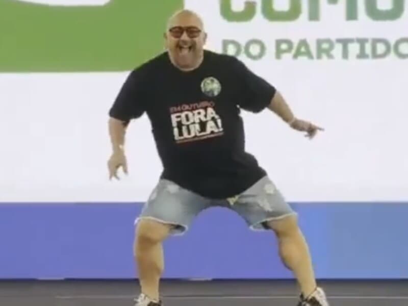 Influenciador dança em seminário do PL. - Reprodução/X