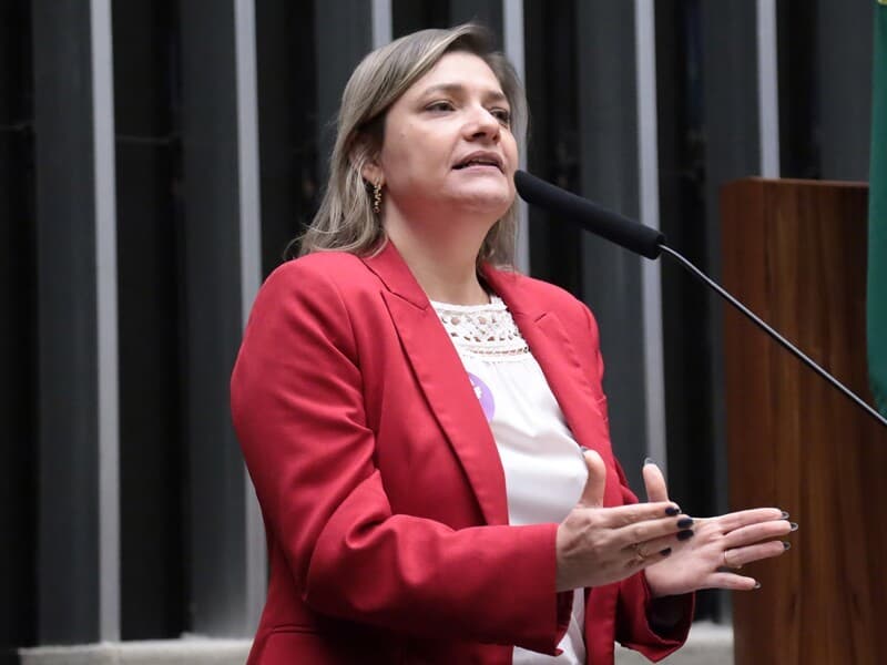 Projeto reforça direitos de educadores vítimas de agressão. - Thiago Cristino/Câmara dos Deputados