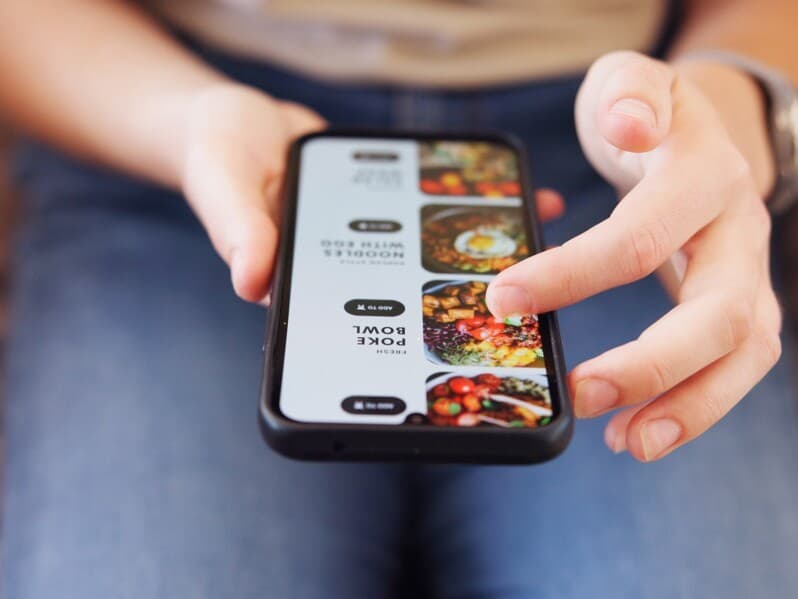 iFood deixa de ser classificado para maiores de 18 anos. - Magnific