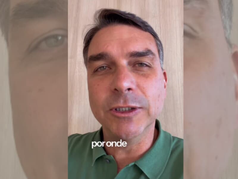 Pré-candidato diz não saber se foto com Sicário é verdadeira. - Reprodução/YouTube Pré-candidato diz não saber se foto com Sicário é verdadeira. - Reprodução/YouTube