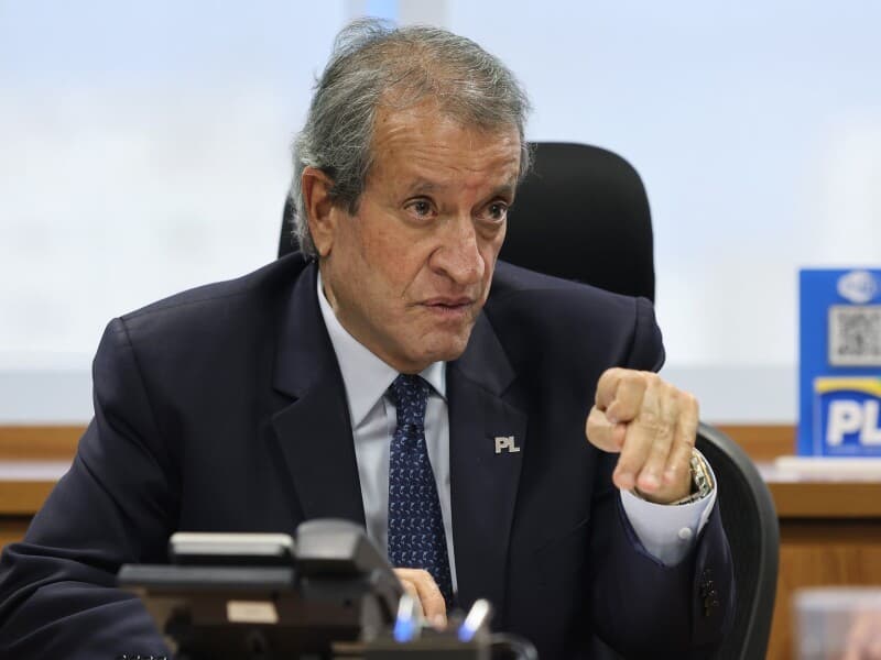 Valdemar enfrenta bloqueio de R$ 119,2 milhões em bens por suspeita de ingerência em emendas.  - Beto Barata/ PL