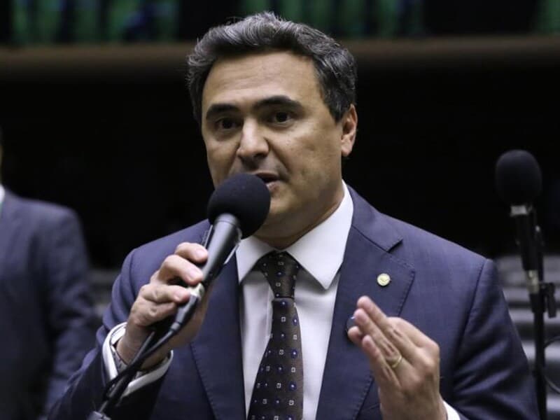 Além de vedar contratos, o projeto de Mauricio Neves prevê a suspensão de benefícios fiscais e a proibição de contratar com o poder público por cinco anos. - Kayo Magalhães / Câmara dos Deputados