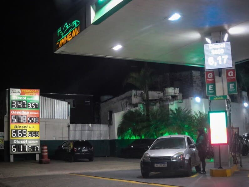 Governo já havia prorrogado subvenção para o diesel por dois meses. - Angélica Alves /Fotoarena/Folhapress