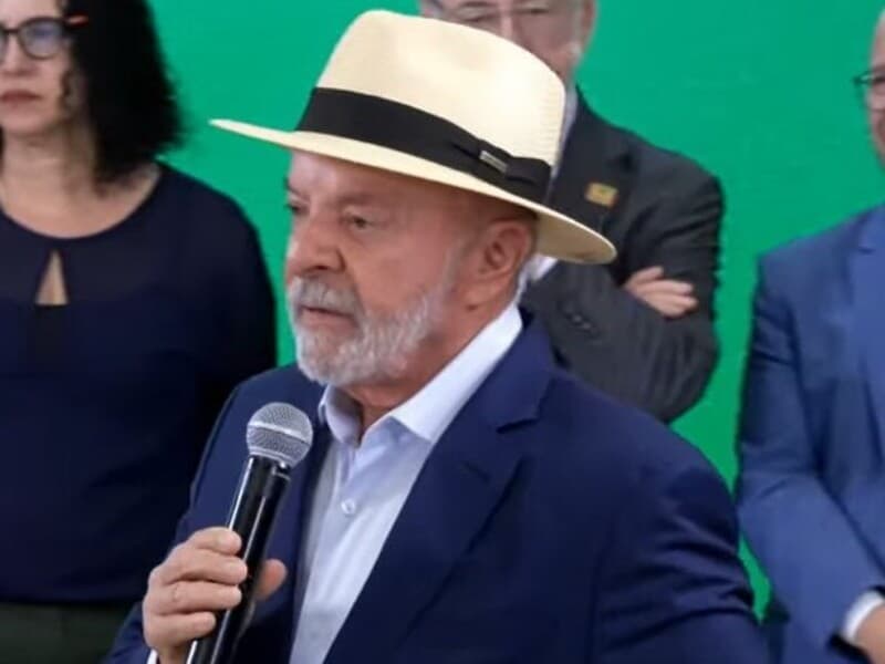 Presidente celebrou retomada na produção da Avibras, e antecipou que apresentará produtos como instrumento de soberania.  - Reprodução/Youtube
