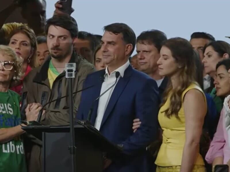 Convenção nacional do PL contou com vídeo de IA de Bolsonaro e comentários de presidentes estrangeiros. - Reprodução/PL Nacional