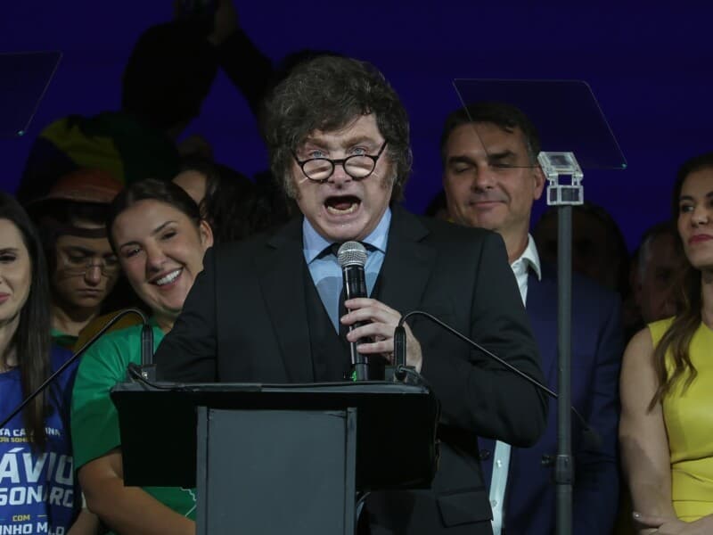 Milei chama Lula de "presidiário" e "ladrão". - Ato Press/Folhapress