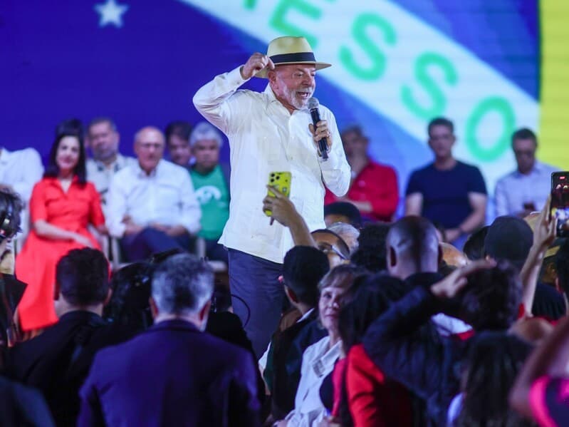 Lula discursa na convenção do PT que oficializou sua candidatura à reeleição. - Yuri Murakami/f2.8 news/Folhapress