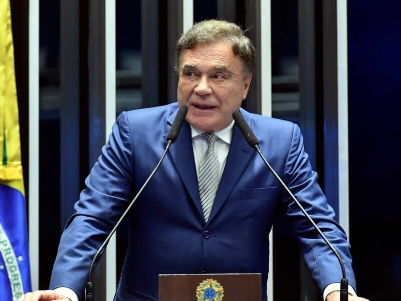 Eleito quatro vezes senador pelo Paraná, Álvaro Dias ocupou o topo na última pesquisa eleitoral. - Waldemir Barreto/Agência Senado