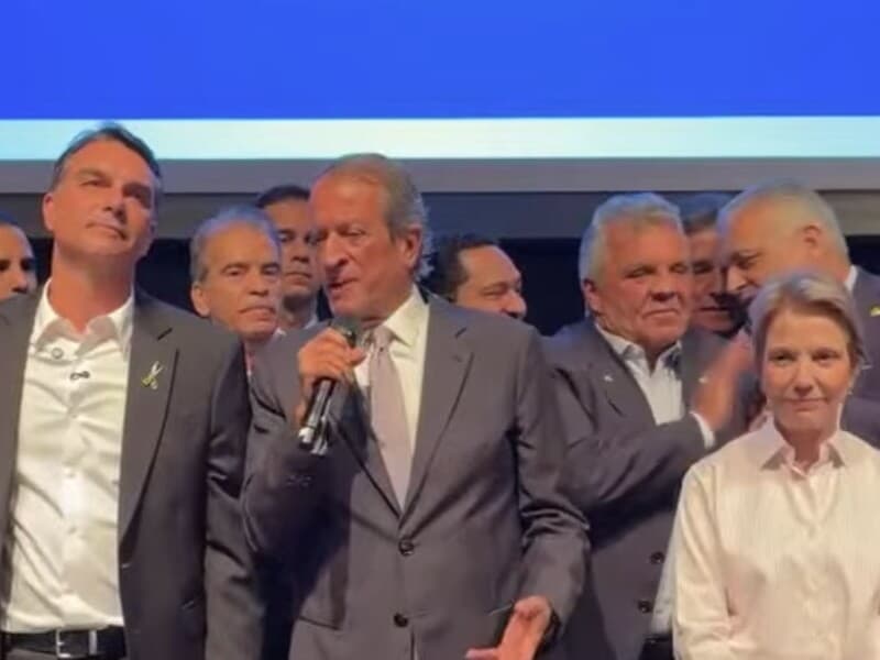 PL anuncia Alfredo Gaspar para vice na chapa de Flávio Bolsonaro. - Reprodução/YouTube PL anuncia Alfredo Gaspar para vice na chapa de Flávio Bolsonaro. - Reprodução/YouTube