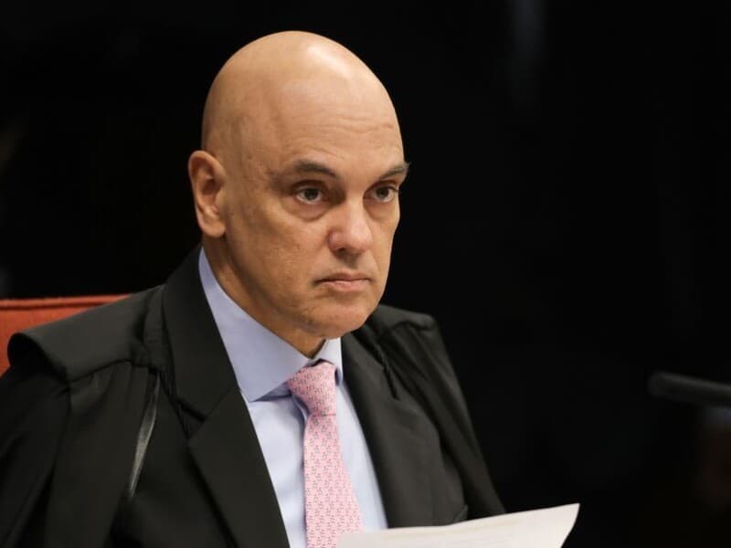 Alexandre de Moraes determinou restrição de visitas na segunda quinzena de julho. - Fabio Rodrigues-Pozzebom/ Agência Brasil Alexandre de Moraes determinou restrição de visitas na segunda quinzena de julho. - Fabio Rodrigues-Pozzebom/ Agência Brasil