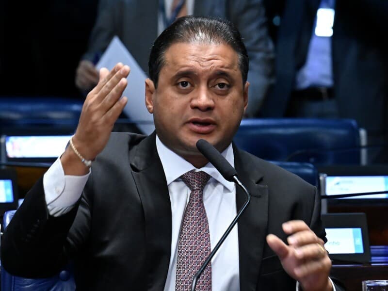 Weverton afirma que divulgação de conteúdos pessoais compromete a investigação e afeta prerrogativas de parlamentares
- Waldemir Barreto/Agência Senado Weverton afirma que divulgação de conteúdos pessoais compromete a investigação e afeta prerrogativas de parlamentares
- Waldemir Barreto/Agência Senado