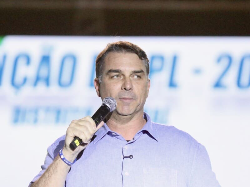 Equipe suspeita de ataque hacker. - Thenews2/Folhapress