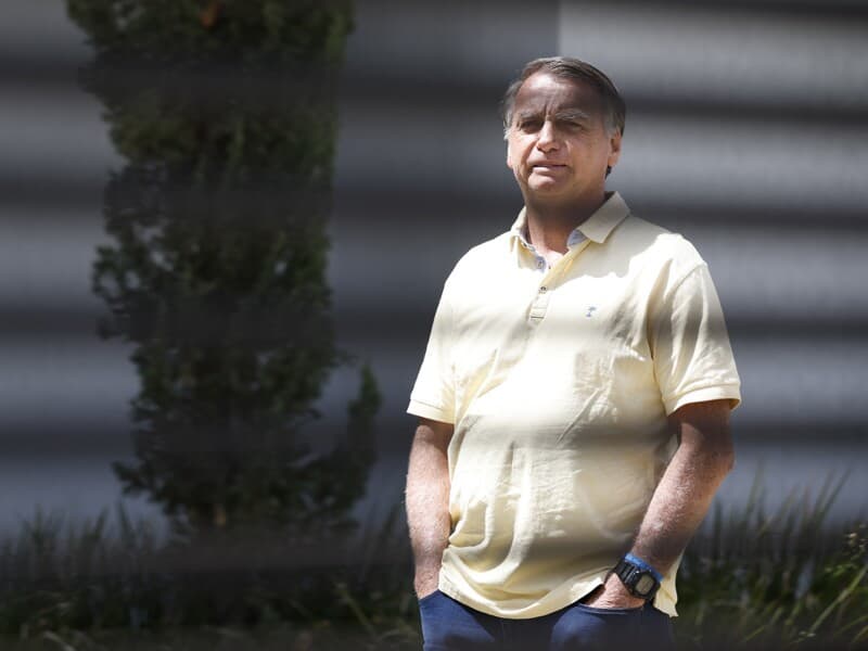 Bolsonaro cumpre pena de 27 anos de prisão em domiciliar por tentativa de golpe. - Pedro Ladeira/Folhapress Bolsonaro cumpre pena de 27 anos de prisão em domiciliar por tentativa de golpe. - Pedro Ladeira/Folhapress