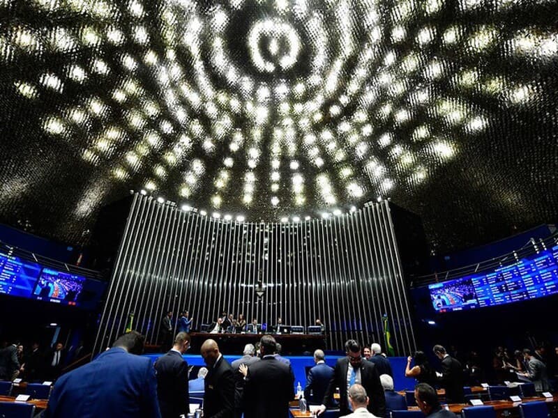 Plenário do Senado: 54 das 81 cadeiras estarão em disputa em outubro. - Saulo Cruz/Agência Senado Plenário do Senado: 54 das 81 cadeiras estarão em disputa em outubro. - Saulo Cruz/Agência Senado