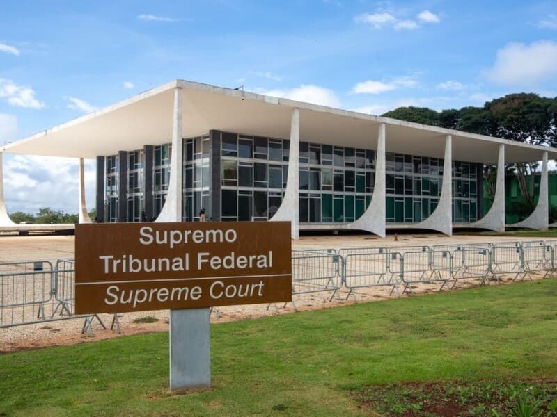 Sigla questiona no Supremo trecho da Constituição de São Paulo que garante afastamento remunerado a servidores públicos. - Fabio Rodrigues-Pozzebom/ Agência Brasil