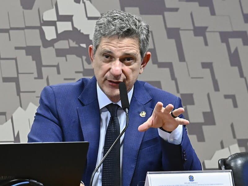 Ex-líder do PT no Senado, Rogério Carvalho vai relatar a PEC da Segurança Pública na CCJ do Senado. - Waldemir Barreto/Agência Senado Ex-líder do PT no Senado, Rogério Carvalho vai relatar a PEC da Segurança Pública na CCJ do Senado. - Waldemir Barreto/Agência Senado