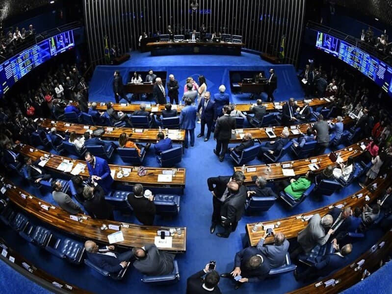 Dos atuais 81 senadores, dez assumiram o mandato como suplentes em razâo de morte, renúncia ou licença do titular. - Marcos Oliveira/Agência Senado