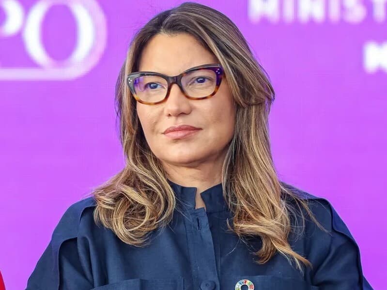 Primeira-dama afirmou que o debate político não deve servir para expor ou ridicularizar mulheres. - Claudio Kbner/PR