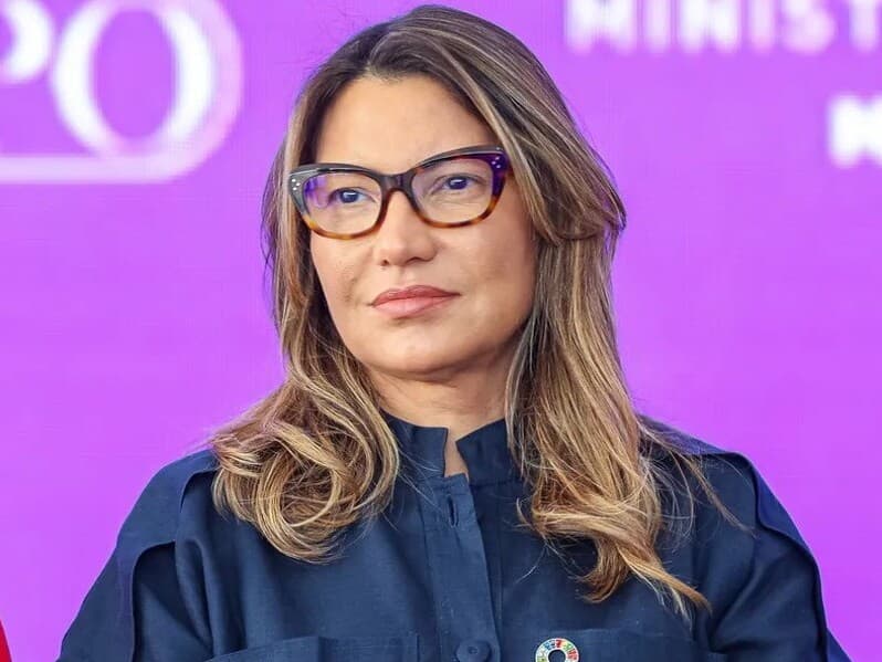 Primeira-dama afirmou que o debate político não deve servir para expor ou ridicularizar mulheres. - Claudio Kbner/PR