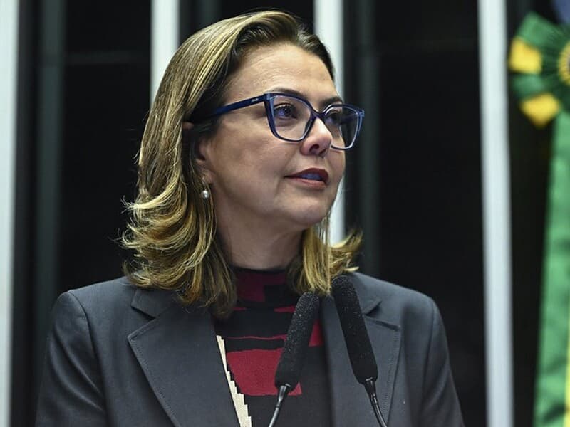 Leila Barros: medida provisória beneficia milhões de consumidores, especialmente os de baixa renda. - Andressa Anholete/Agência Senado