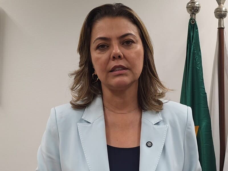 Leila Barros - Reprodução/Youtube