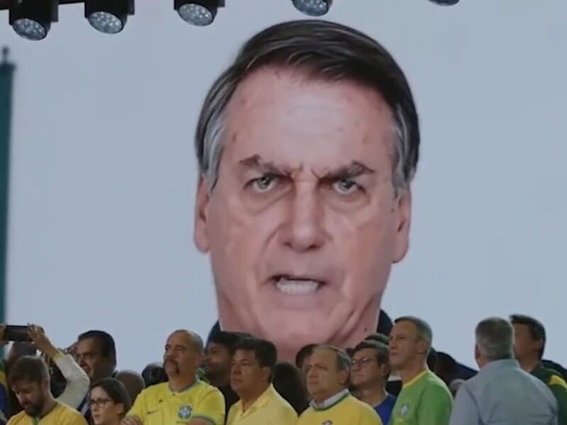 PT contesta vídeo em que versão artificial de Bolsonaro declara apoio ao filho. - Reprodução / Instagram