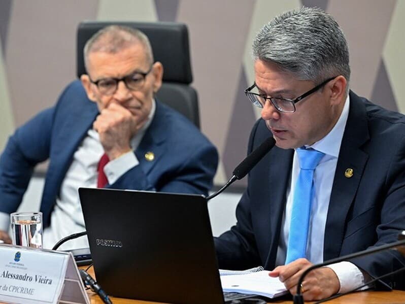 Presidente e relator da CPI do Crime Organizado, Fabiano Contarato e Alessandro Vieiram são autores de 23 das 48 emendas à PEC da Segurança. - Carlos Moura/Agência Senado