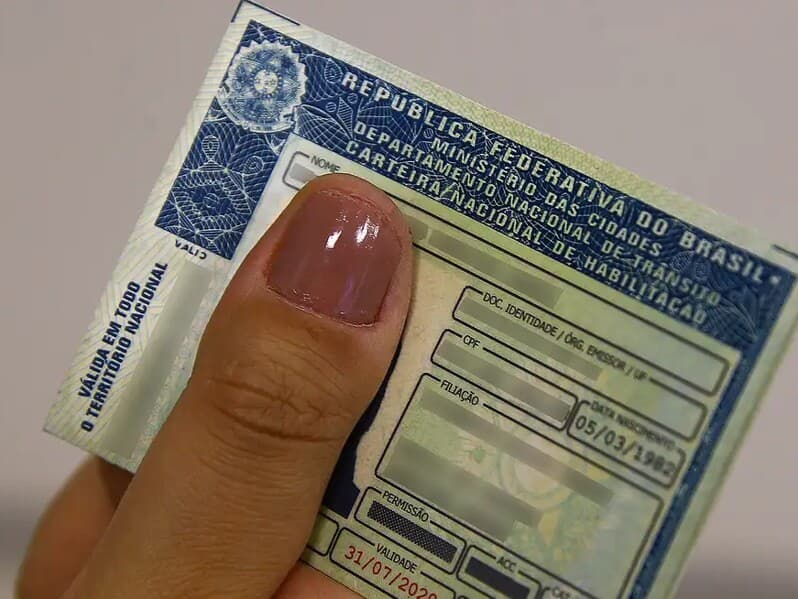 Proposta original tratava apenas de infrações administrativas na concessão da CNH definitiva. - Marcello Casal Jr / Agência Brasil