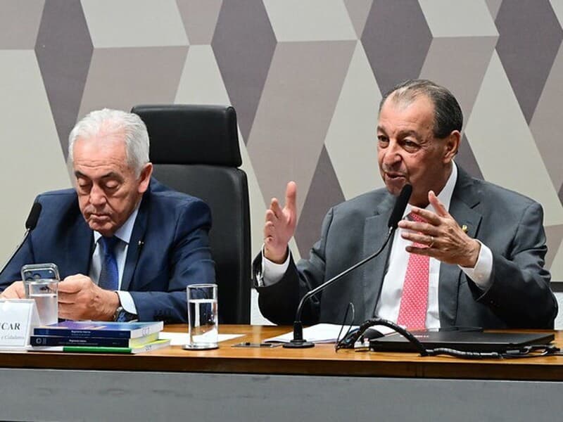 Omar Aziz cobra apoio ao fim da 6x1 de quem diz defender a família