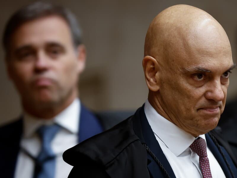 André Mendonça e Alexandre de Moraes protagonizam crise envolvendo relatórios da PF e investigações no Supremo. - Pedro Ladeira/Folhapress