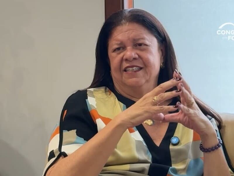 Deputada critica desigualdade no financiamento eleitoral e afirma que partidos ainda oferecem pouco espaço de decisão às mulheres. - Congresso em Foco Deputada critica desigualdade no financiamento eleitoral e afirma que partidos ainda oferecem pouco espaço de decisão às mulheres. - Congresso em Foco