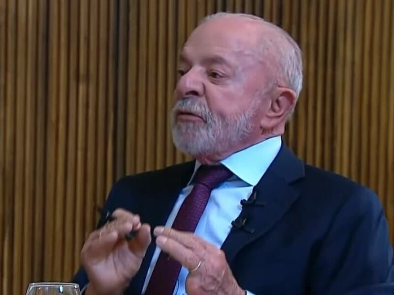 Presidente afirma manter confiança na atuação de Andrei, mas que isso não o afasta de eventual responsabilização.
- SBT/Reprodução Presidente afirma manter confiança na atuação de Andrei, mas que isso não o afasta de eventual responsabilização.
- SBT/Reprodução