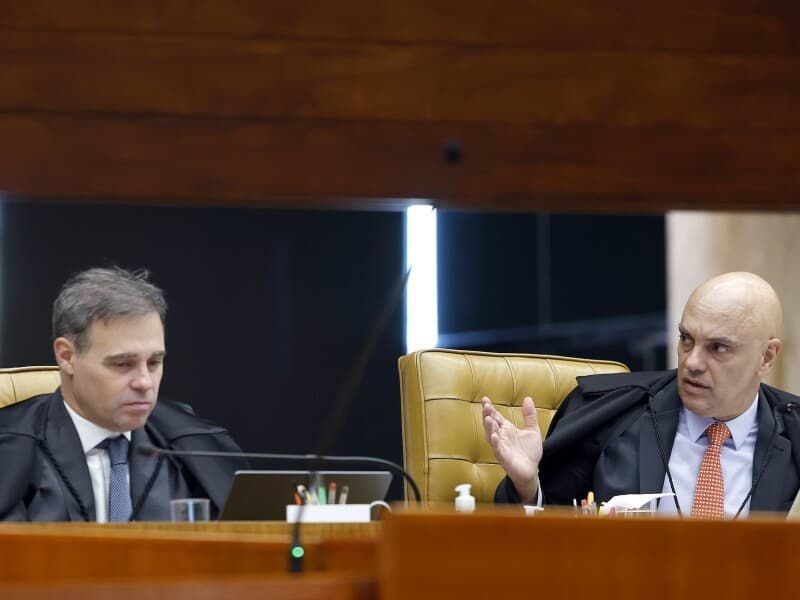 Moraes mostra peças sob sigilo e acusa Mendonça de proteger grupo político. -  Luiz Silveira/STF