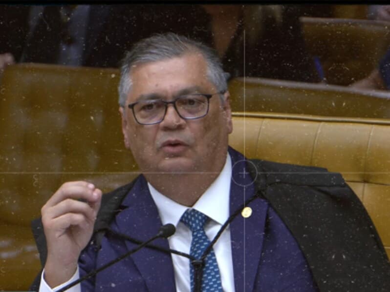 Dino cita "desastres institucionais" da Lava Jato e cobra aprendizado. - Reprodução / Youtube