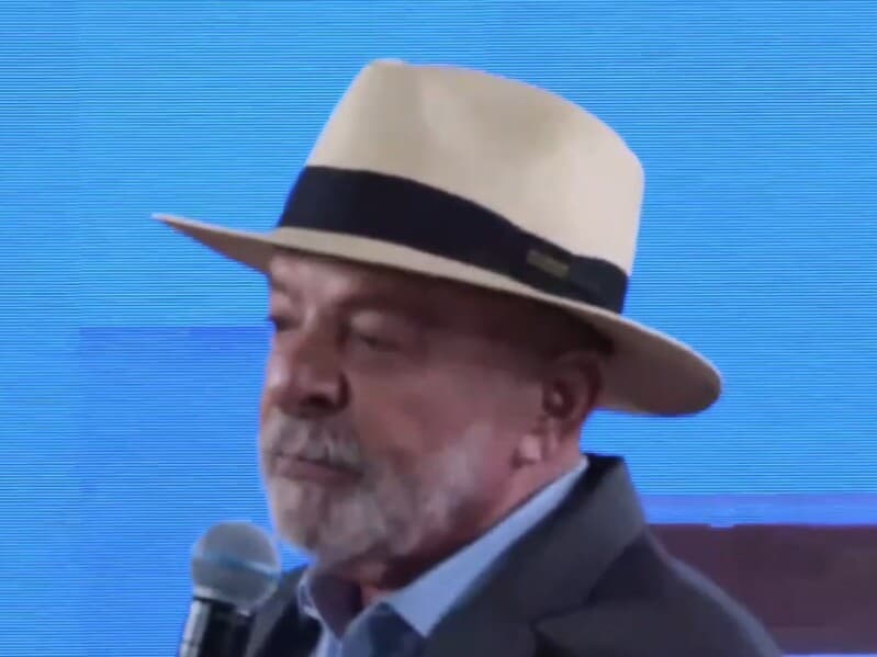 Lula diz que Pazuello "sabia de tudo, menos de SUS" na pandemia. - Reprodução/YouTube