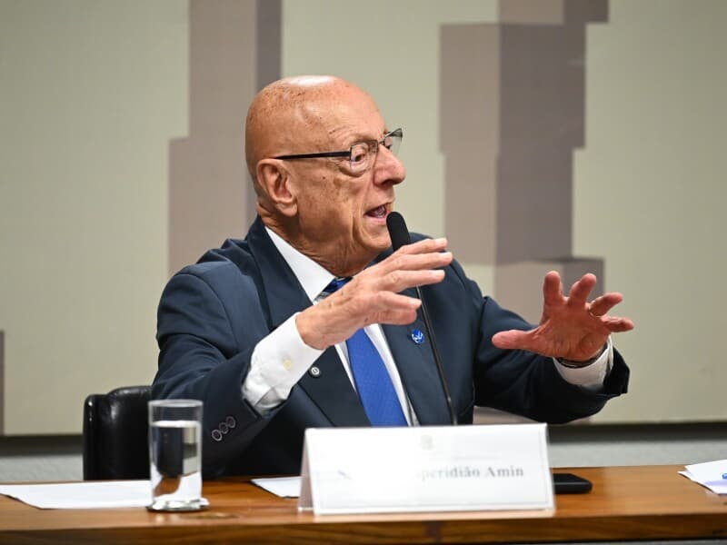 Proposta reajusta isenção do IR anualmente. - Saulo Cruz/Agência Senado
