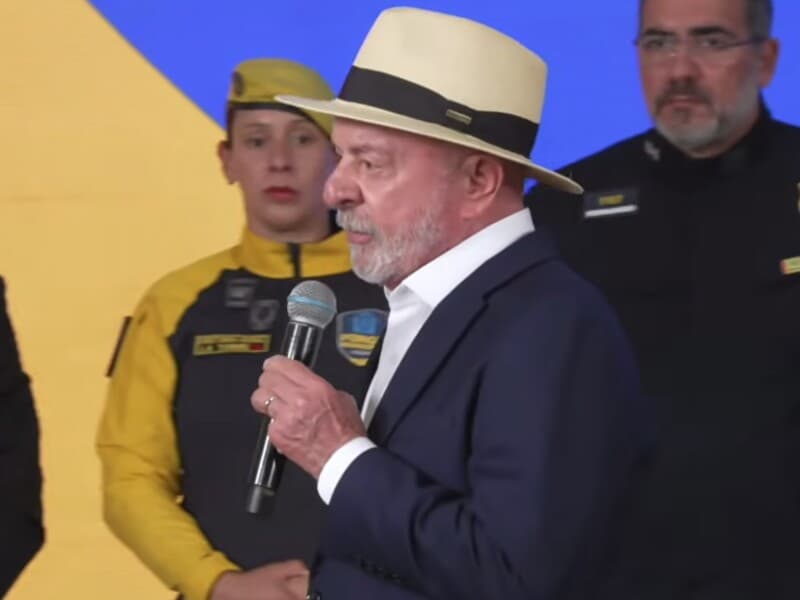 Lula diz que deputado do RJ comanda repartições de poder e "manda soltar bandido". - Reprodução/YouTube Lula diz que deputado do RJ comanda repartições de poder e "manda soltar bandido". - Reprodução/YouTube