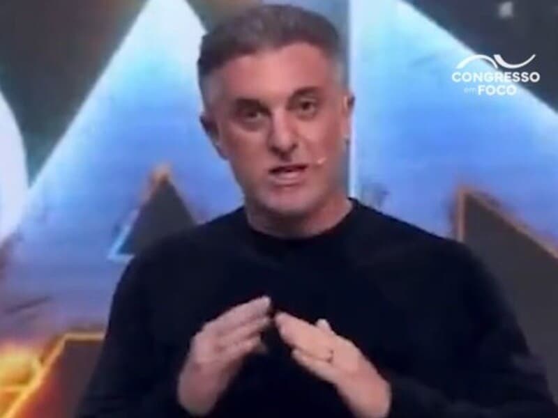 Divulgação de "Tinder eleitoral" por Huck motivou denúncia à Procuradoria-Geral Eleitoral. - Reprodução / Youtube
