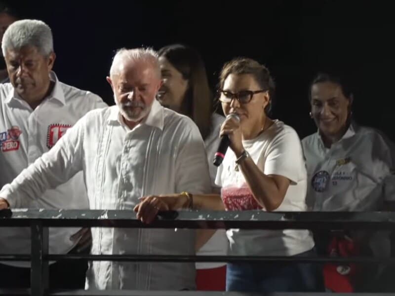 Janja chama Nikolas de "piá de bosta" e esclarece fala de Lula sobre "toque". - Reprodução/YouTube